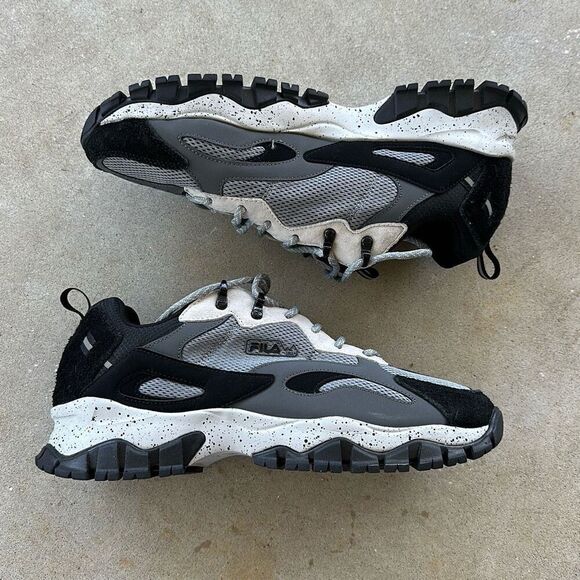 Fila Ray Tracer TR2 Athletic Shoe Monument Castlerock Glacier Grey Men’s Sz 12